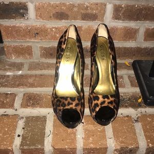 Guess peep toe heels